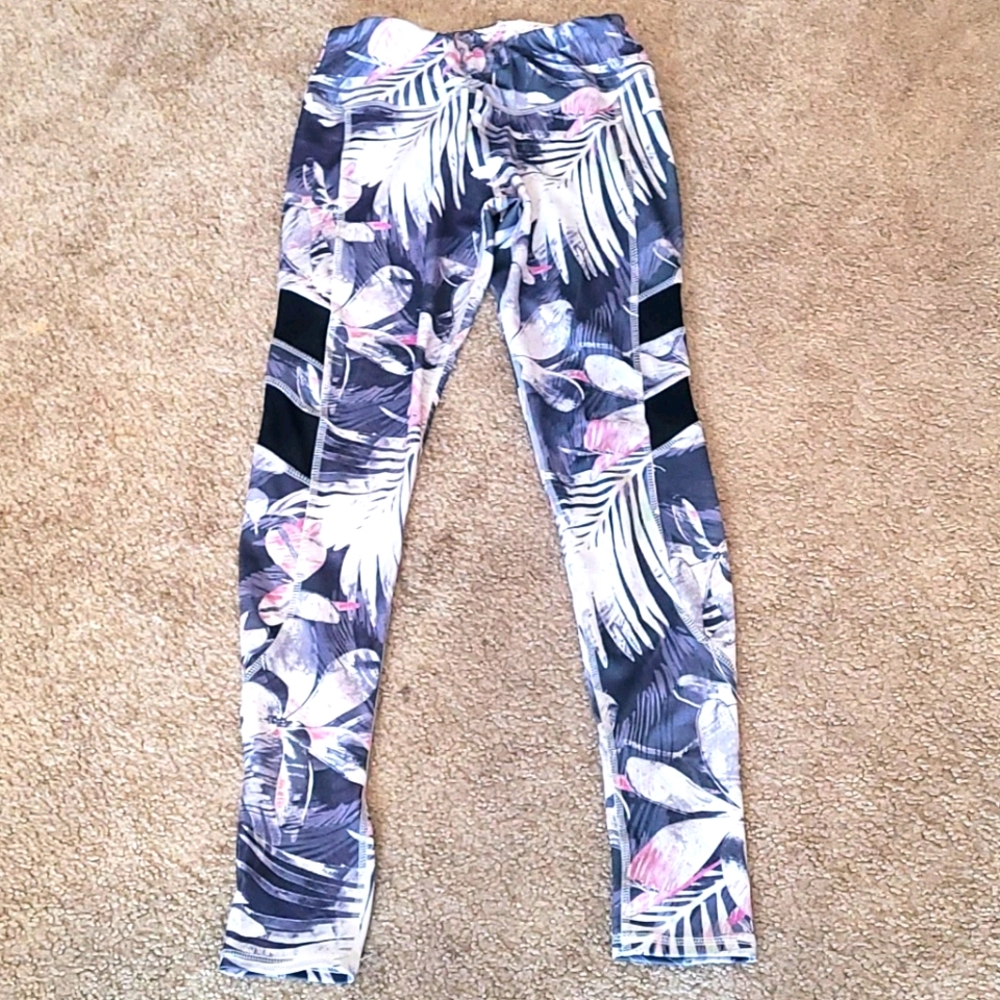Lot of athletic leggings - Picture 8 of 11